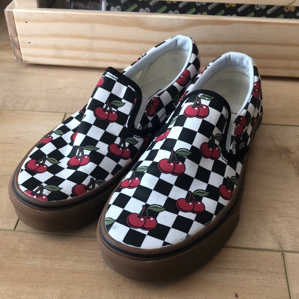 Cherry Checkered Old Skool Vans 🍒